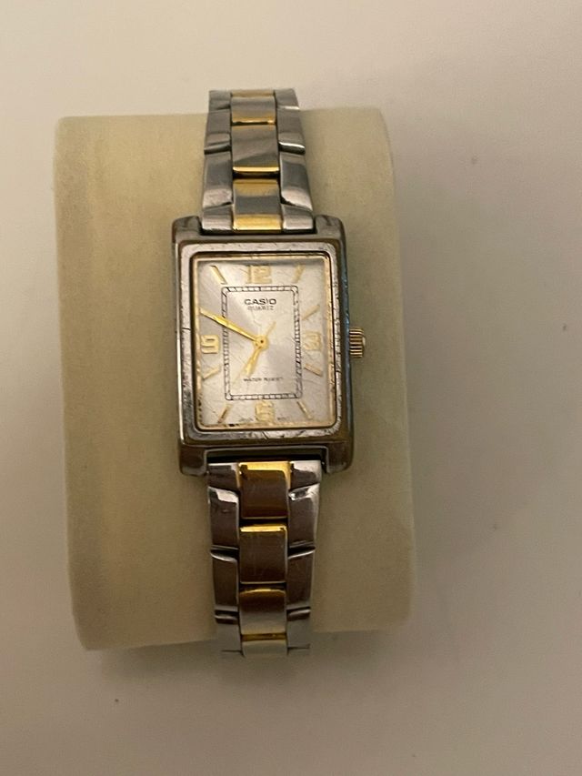Orologio Casio donna oro e argento