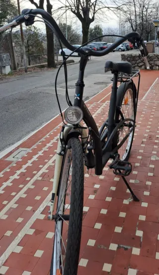 Bicicletta B-Twin Elops 300