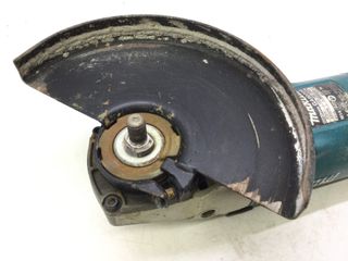 radial makita ga9020r