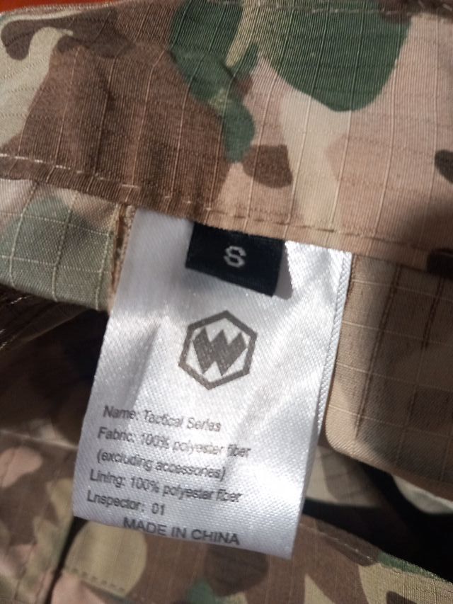 Pantalón camuflaje militar