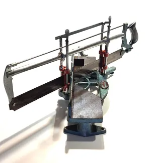 Ingletadora profesional marca Orosibe Priste