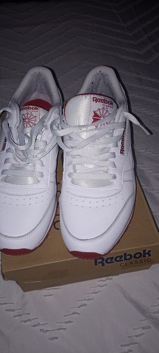 Zapatillas Reebok Classic Blancas y Rojas