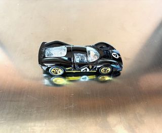 Hot Wheels Ferrari P4 Vintage