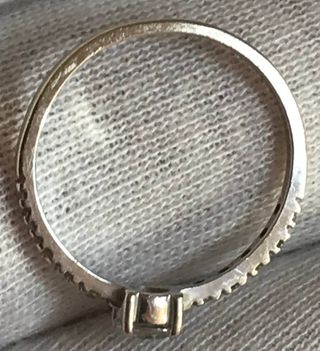 Anillo Oro Diamante Engarzado + Regalo