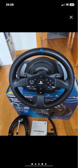 Volante Thrustmaster T300RS + Pedales