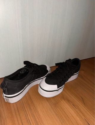 Zapatillas Adidas plataforma negras