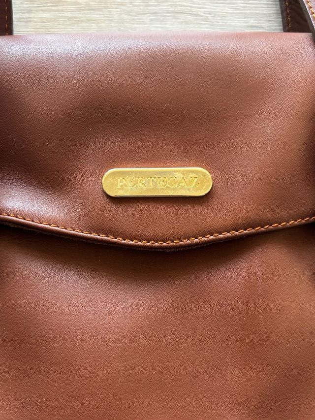 Bolso de piel Pertegaz marrón