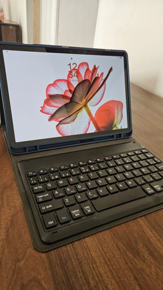 Tablet Samsung S9 con Funda y Teclado