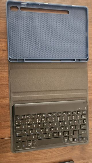 Tablet Samsung S9 con Funda y Teclado