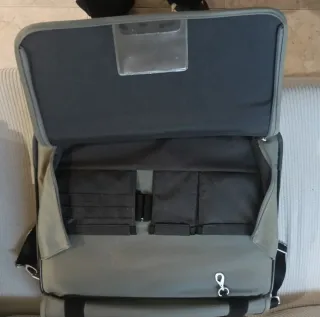 Maletín Samsonite gris y negro