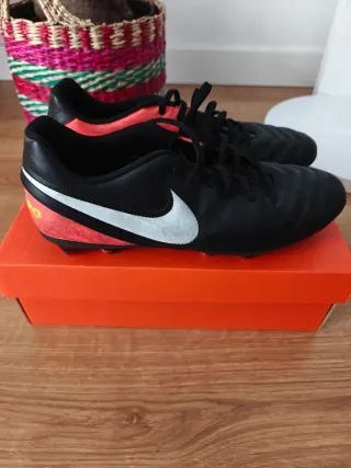 Zapatillas Fútbol Nike Hombre Negro Naranja