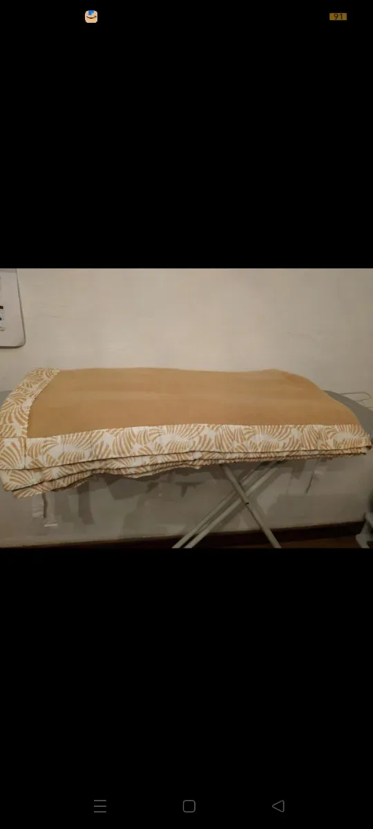 Manta para cama de 90 o sofá.Nueva.