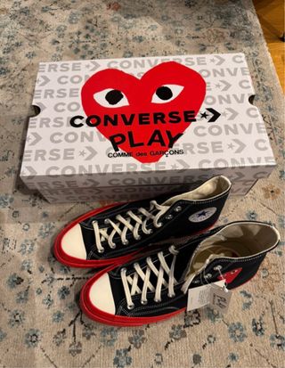 Converse x Play Comme des Garçons negras/rojas