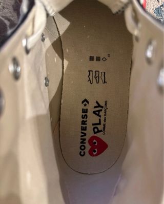 Converse x Play Comme des Garçons negras/rojas