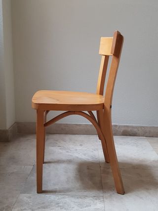 Silla de madera IKEA