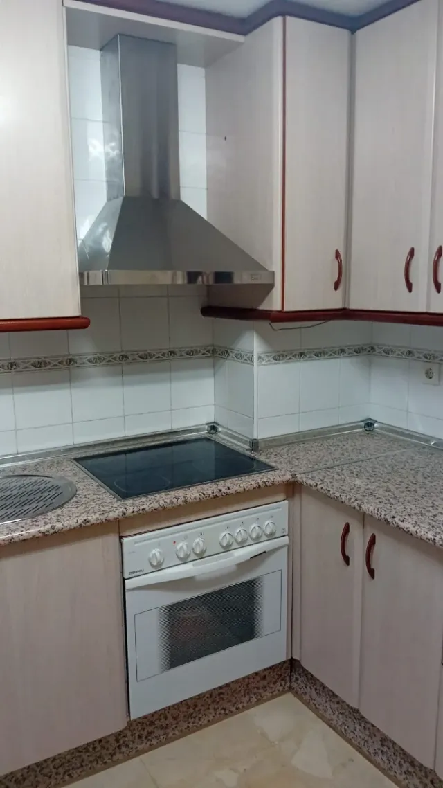 Lote Muebles Cocina Madera y Piedra