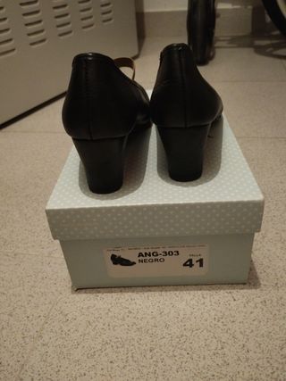 Zapatos de Sevillanas Negros
