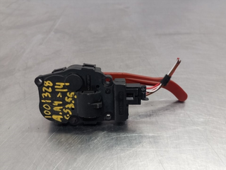 MOTOR APERTURA TRAMPILLA AUDI A4 AVANT (8K5) CSU
