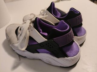 Zapatillas Nike Niña Morado y Blanco, 