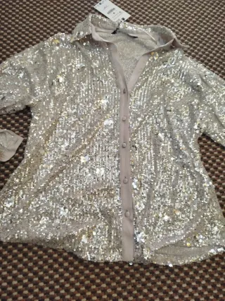Camisa Zara lentejuelas Talla M