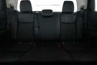 Nissan Navara 2.3 dCi N-Guard Double Cab 4x4