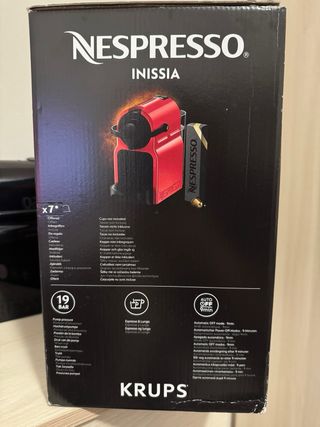 Cafetera Nespresso Inissia Krups Negra