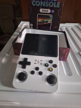 Console Anbernic RG35XX bianca