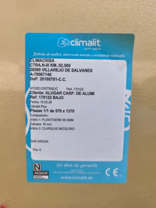 Puerta aluminio sin estrenar 70x202cm