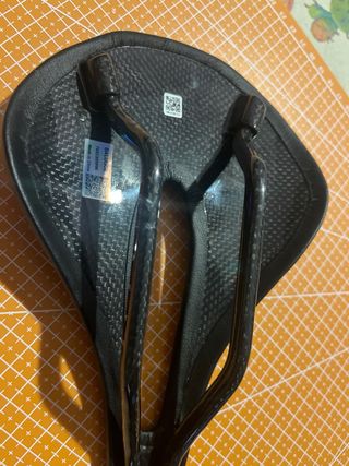 Sillín Balugoe Negro Nuevo