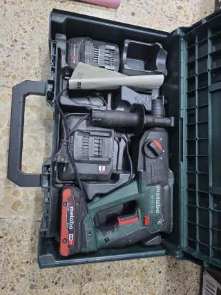 Martillo Metabo Combinado Inalámbrico