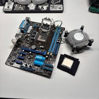 Placa base ASUS + Intel Pentium G630 + Disipador 