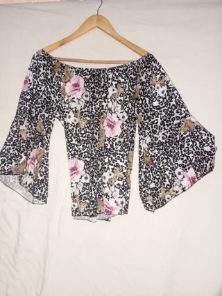 Blusa Hombros Descubiertos Estampada Flores T XL