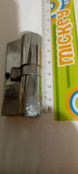 Bombín 6cm con 2 llaves