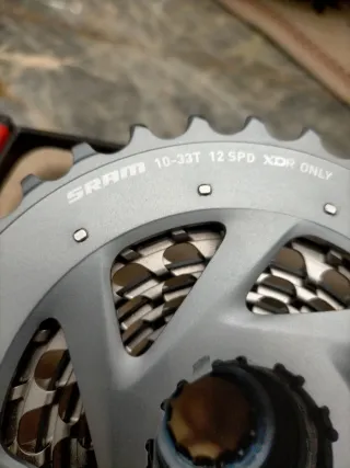 Cassette SRAM RED 10-33 NUEVO