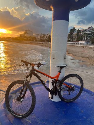 
 Bicicleta de Enduro Ghost Riot – Talla M