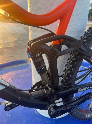 
 Bicicleta de Enduro Ghost Riot – Talla M