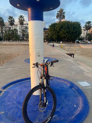
 Bicicleta de Enduro Ghost Riot – Talla M