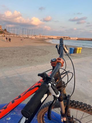 
 Bicicleta de Enduro Ghost Riot – Talla M