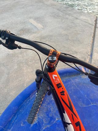 
 Bicicleta de Enduro Ghost Riot – Talla M