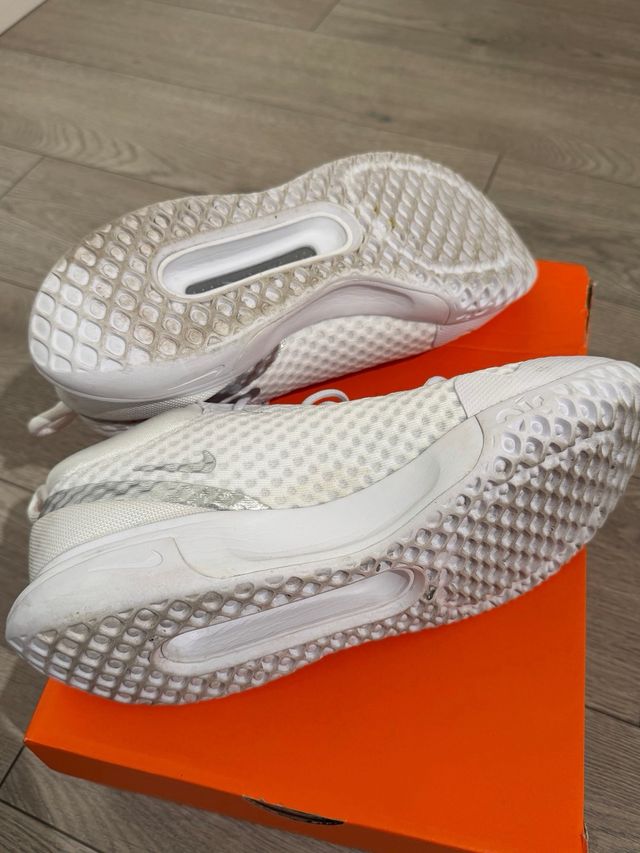 Nike Court Zoom Pro Blancas y Plateadas