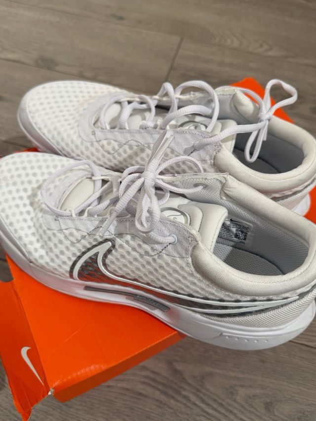 Nike Court Zoom Pro Blancas y Plateadas