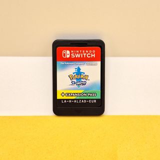 Pokemon Spada + Pass Espansione Switch