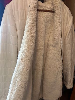 Chaquetón reversible beige/blanco