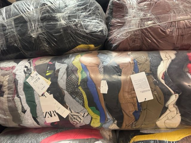 Ropa de mujer para invierno 3 € el kilo