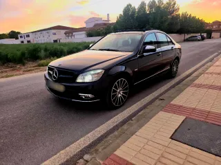 Mercedes-Benz Clase C 2008