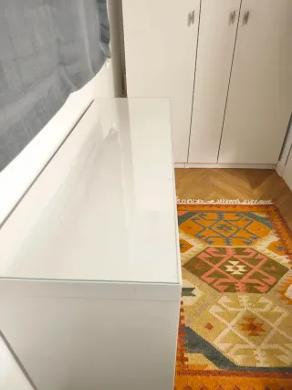 Mesa recibidor/escritorio blanca cristal Ikea