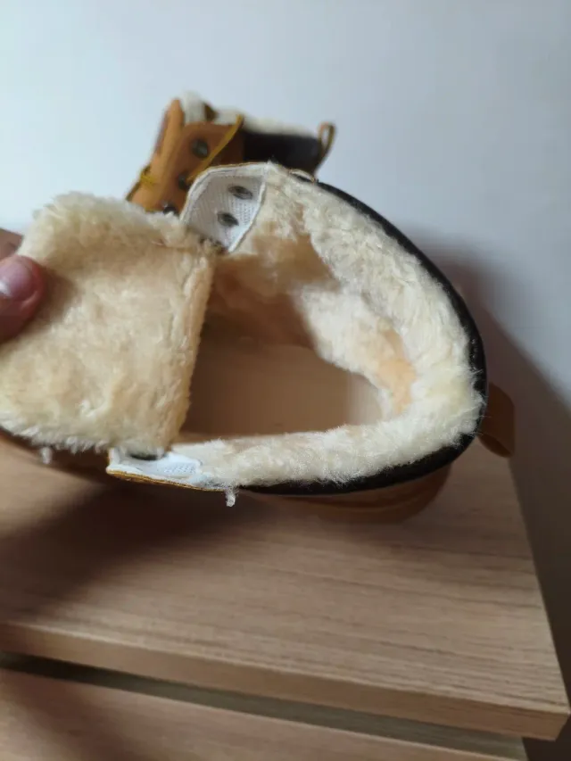 Botas de vestir beige y marrón