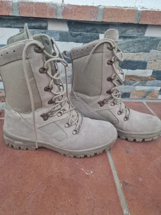 Botas Iturri caña alta beige