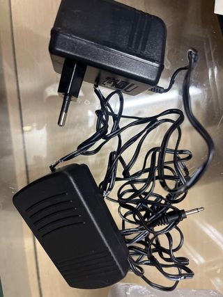 Mini máquina de coser - Compacta