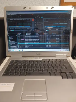 Equipo DJ Pionner + Traktor
Solo trato en persona